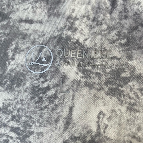 QUEENIEKE High Waist Marble Sports Leggings - Picture 11 of 12